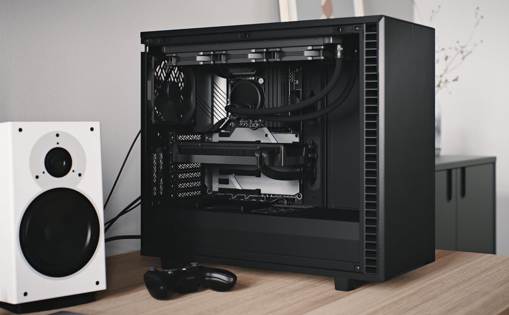 Fractal Design Define 7 | Black Mid Tower Computer Case